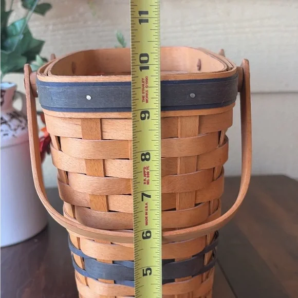 1996 Longaberger Brown and Black Woven Basket - Picture 9 of 10